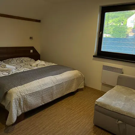 U Studanky 3* Horni Vestonice